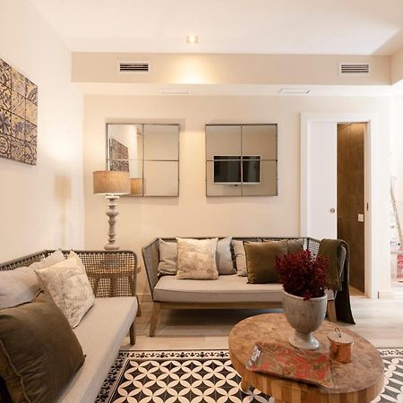 Chic Apartments Barcelona Ngoại thất bức ảnh