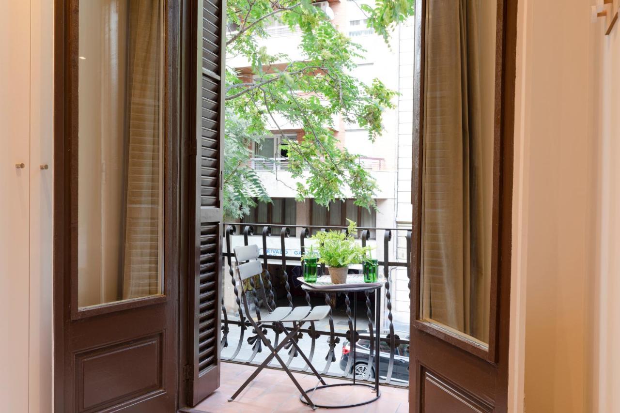 Chic Apartments Barcelona Ngoại thất bức ảnh