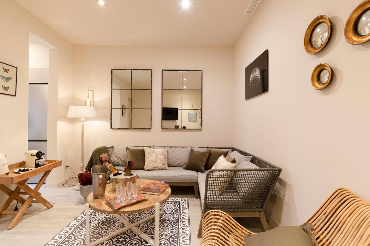 Chic Apartments Barcelona Ngoại thất bức ảnh