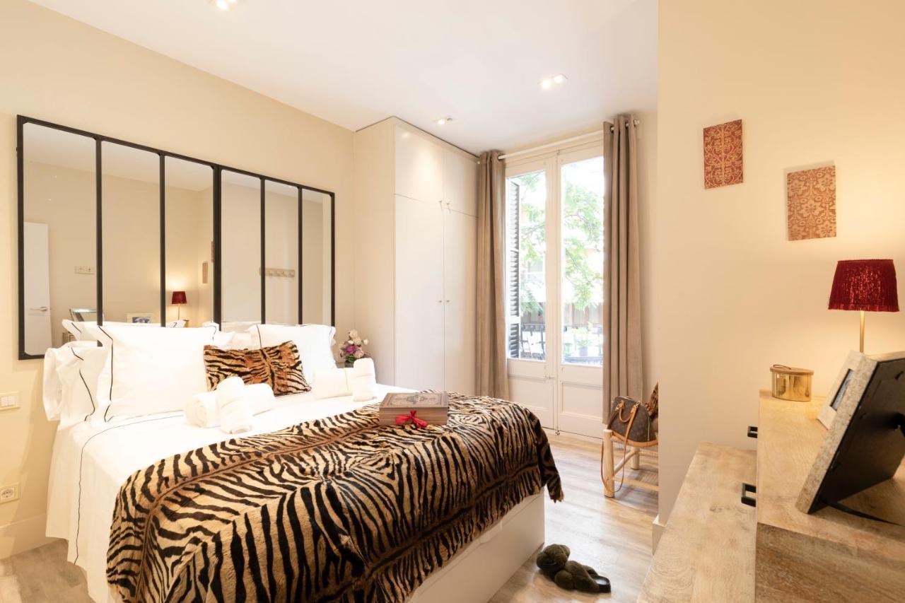 Chic Apartments Barcelona Ngoại thất bức ảnh