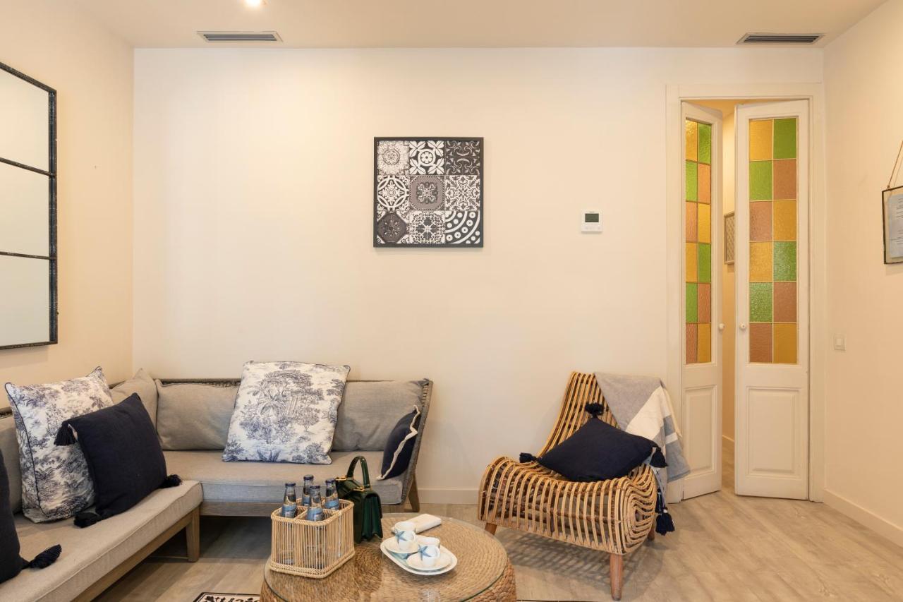 Chic Apartments Barcelona Ngoại thất bức ảnh
