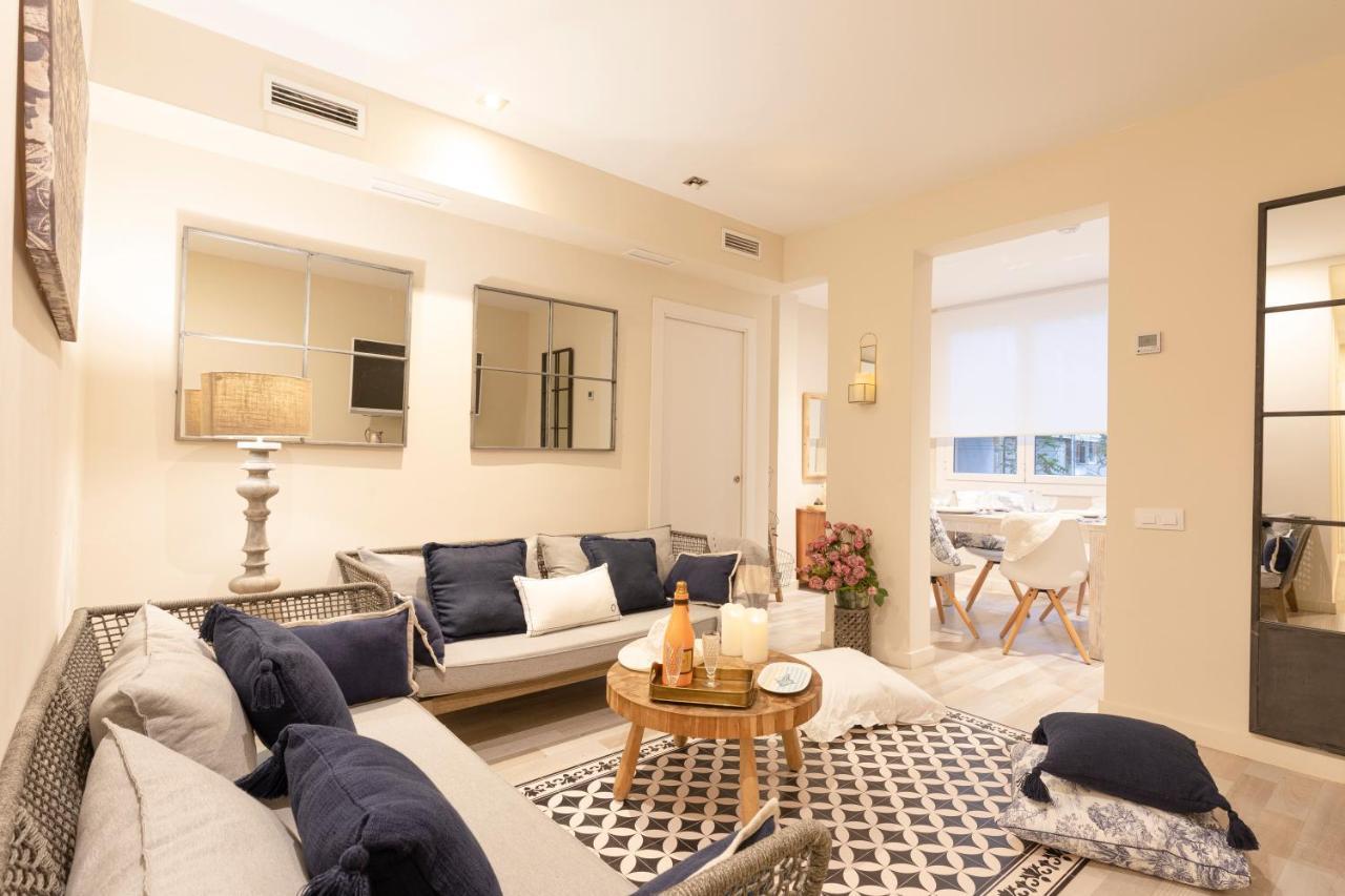 Chic Apartments Barcelona Ngoại thất bức ảnh