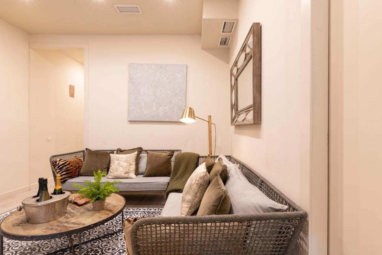 Chic Apartments Barcelona Ngoại thất bức ảnh