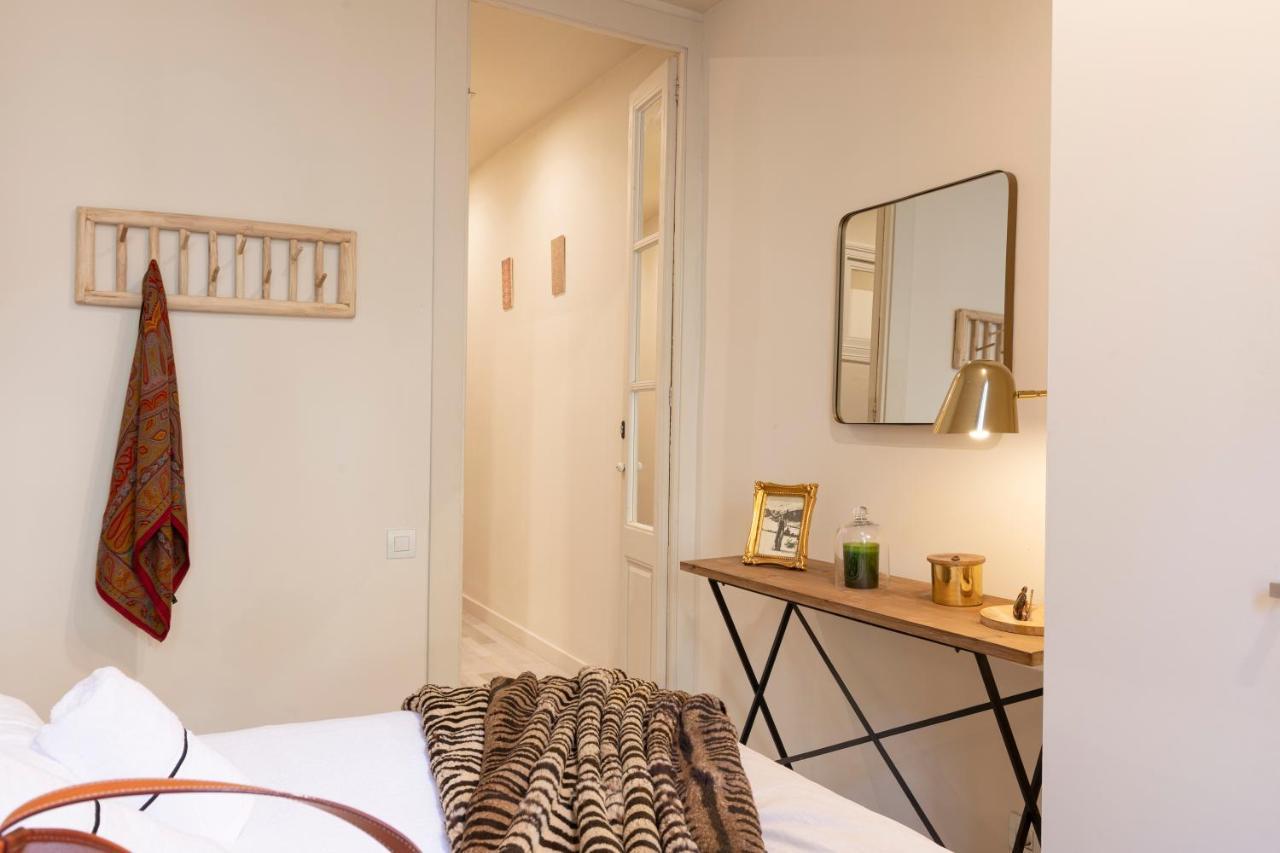 Chic Apartments Barcelona Ngoại thất bức ảnh