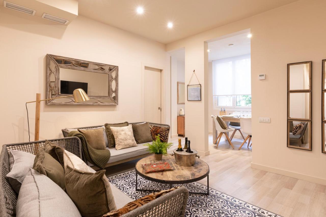 Chic Apartments Barcelona Ngoại thất bức ảnh