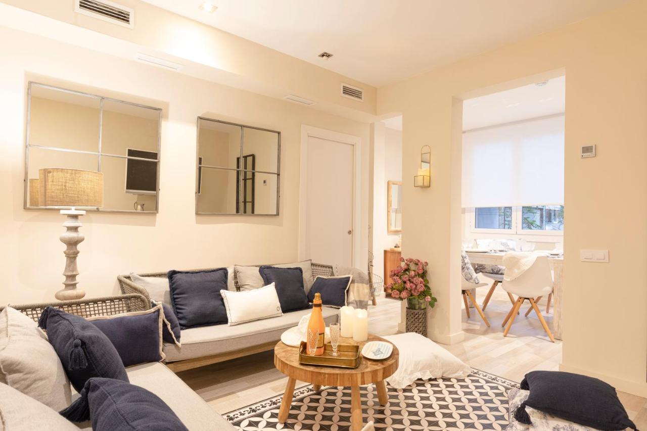 Chic Apartments Barcelona Ngoại thất bức ảnh