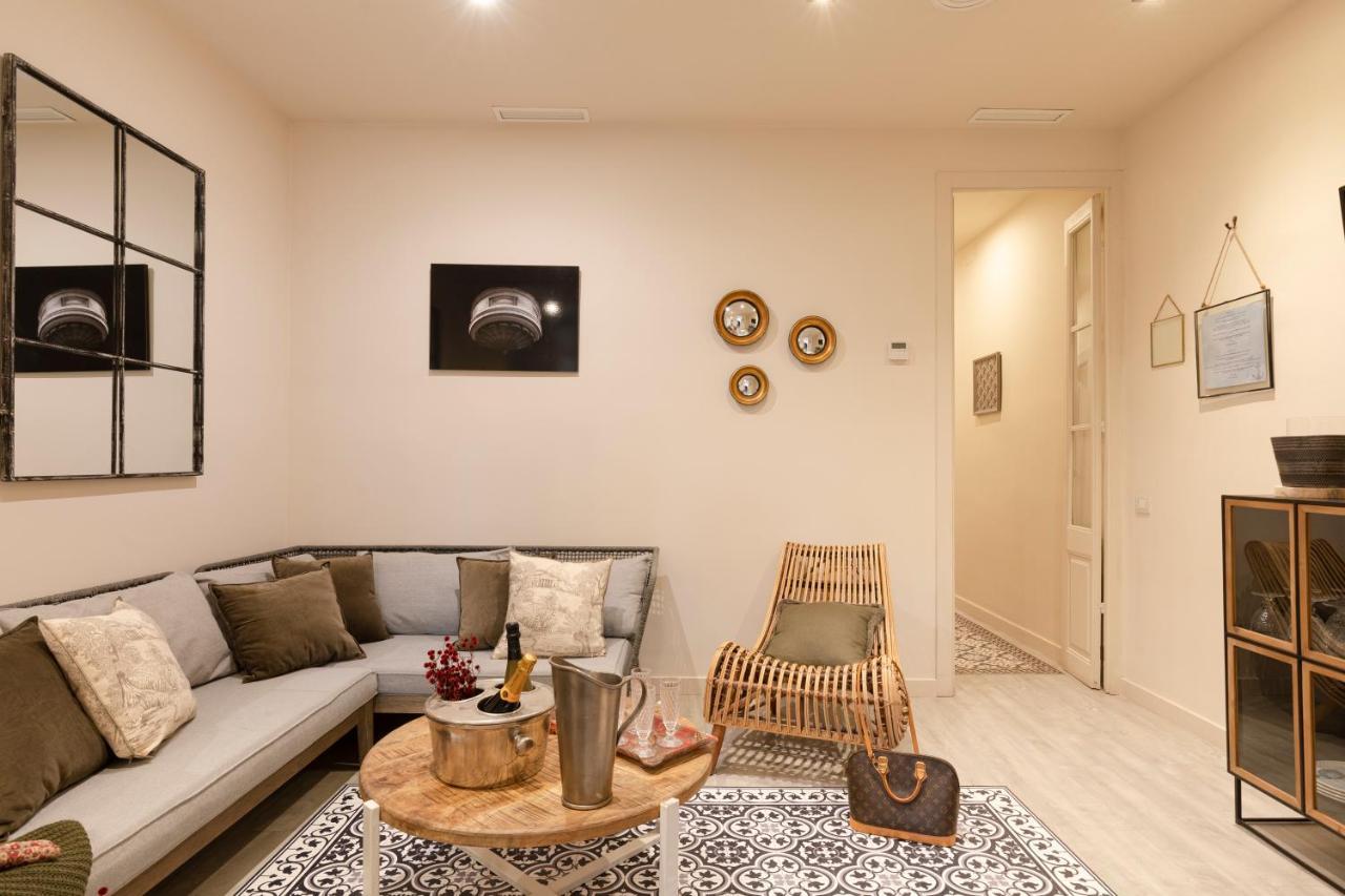 Chic Apartments Barcelona Ngoại thất bức ảnh