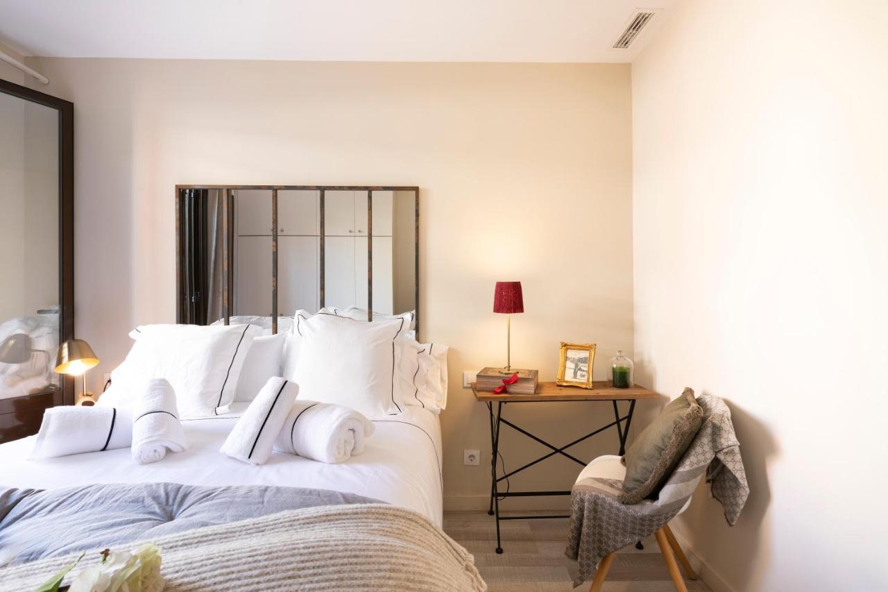 Chic Apartments Barcelona Ngoại thất bức ảnh