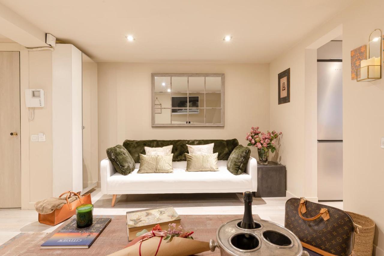 Chic Apartments Barcelona Ngoại thất bức ảnh